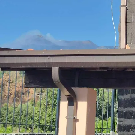 Peri Peri Etna Villa Montargano