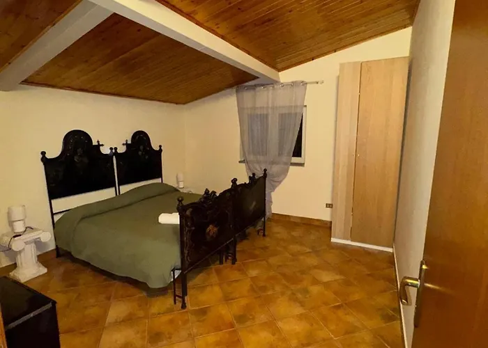 Peri Peri Etna Villa Montargano