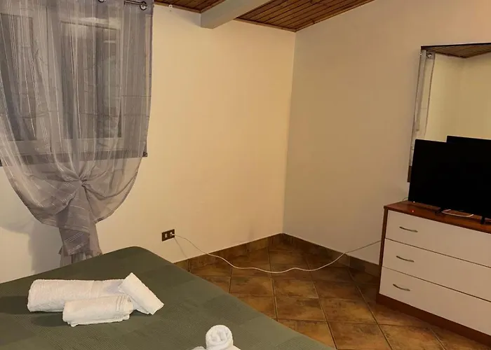Peri Peri Etna Villa